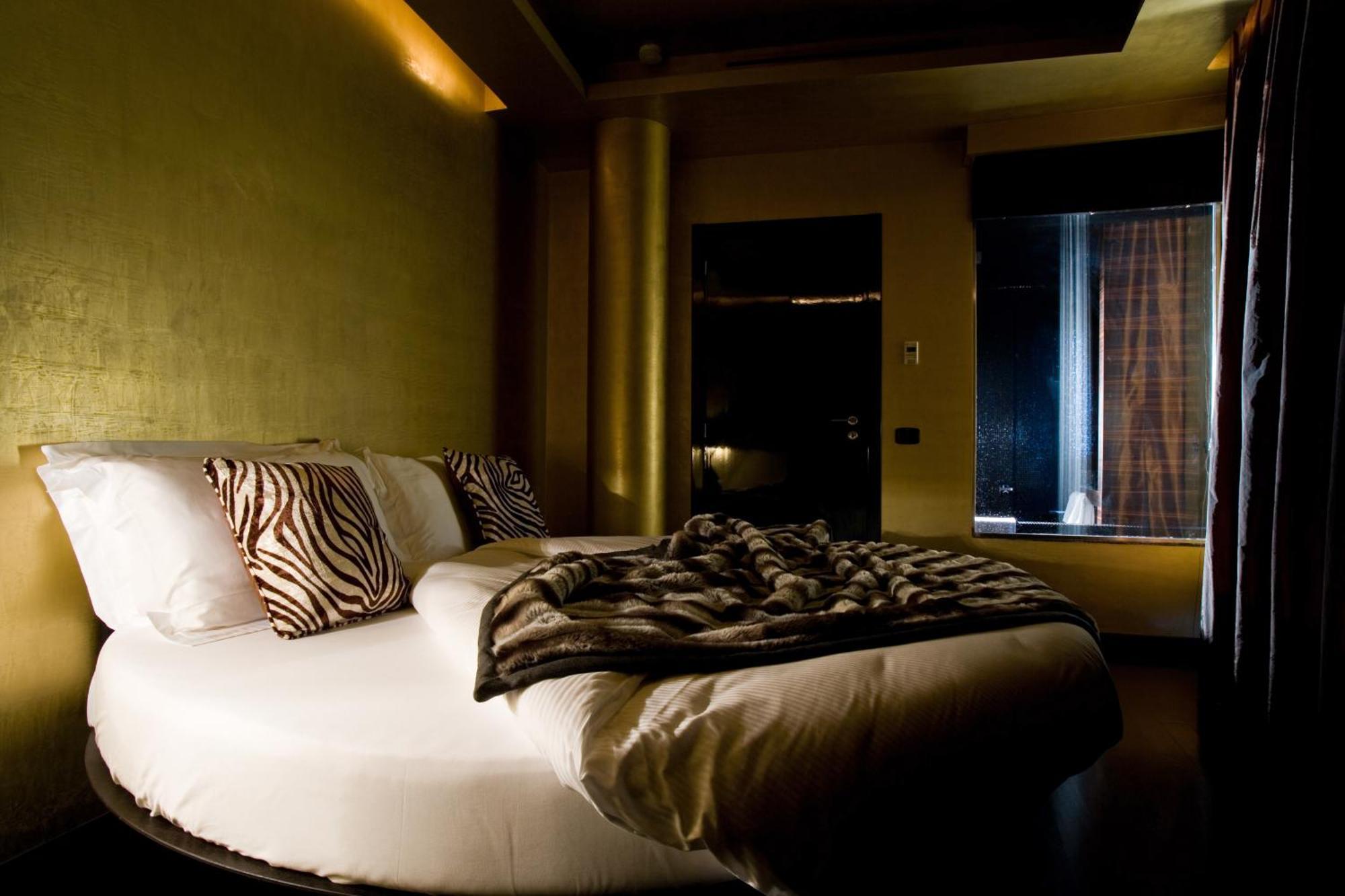 Hotel VdB NEXT Catánia Buitenkant foto
